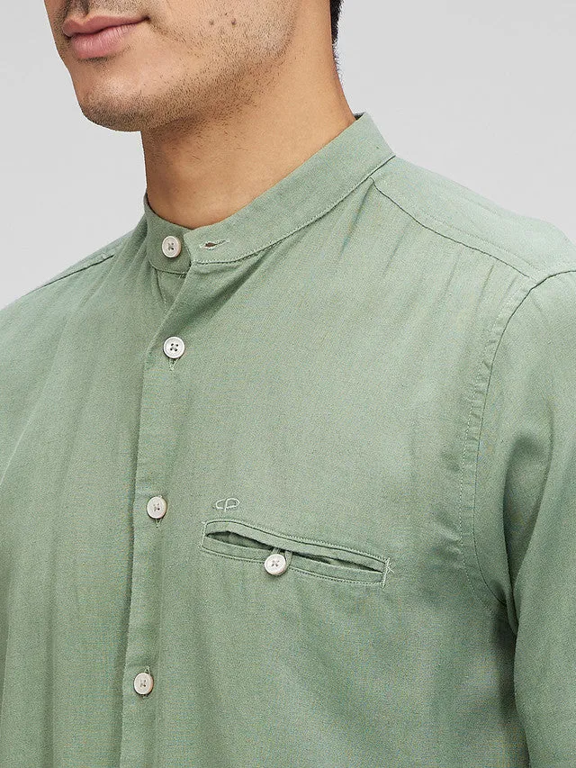 Colorplus Green Solid Tailored Fit Tencel Blend Casual Shirt