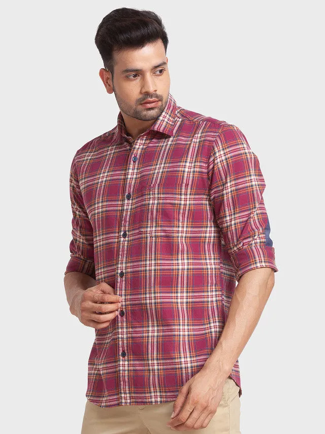 Colorplus Men Red Checkered Tailored Fit Full Sleeve Spread Collar Shirt