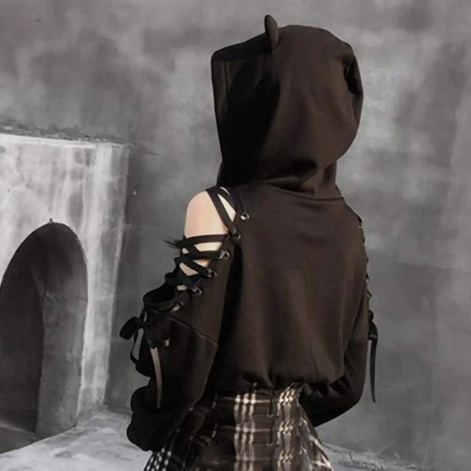 Cute Hoodies for Women Girls Gothic Style Hooded Sweatshirt Plus Size Long Sleeve Crop Tops Y2K Fall Pullover