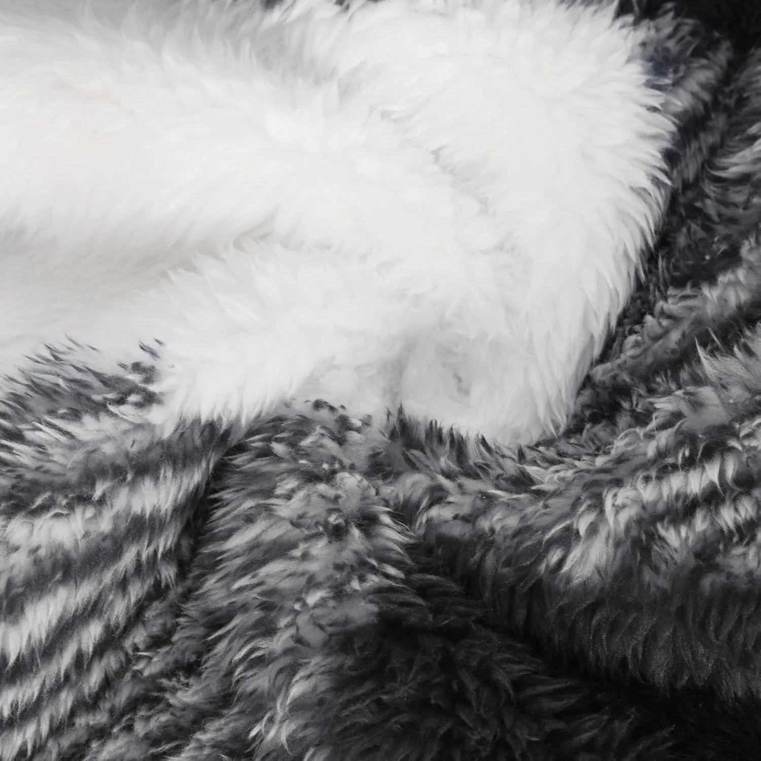 Hvyesh Teddy Bear Flannel Jacket Women Winter Clothes Hoodies, Oversized Fuzzy Fleece Sherpa Shacket Jackets for Women