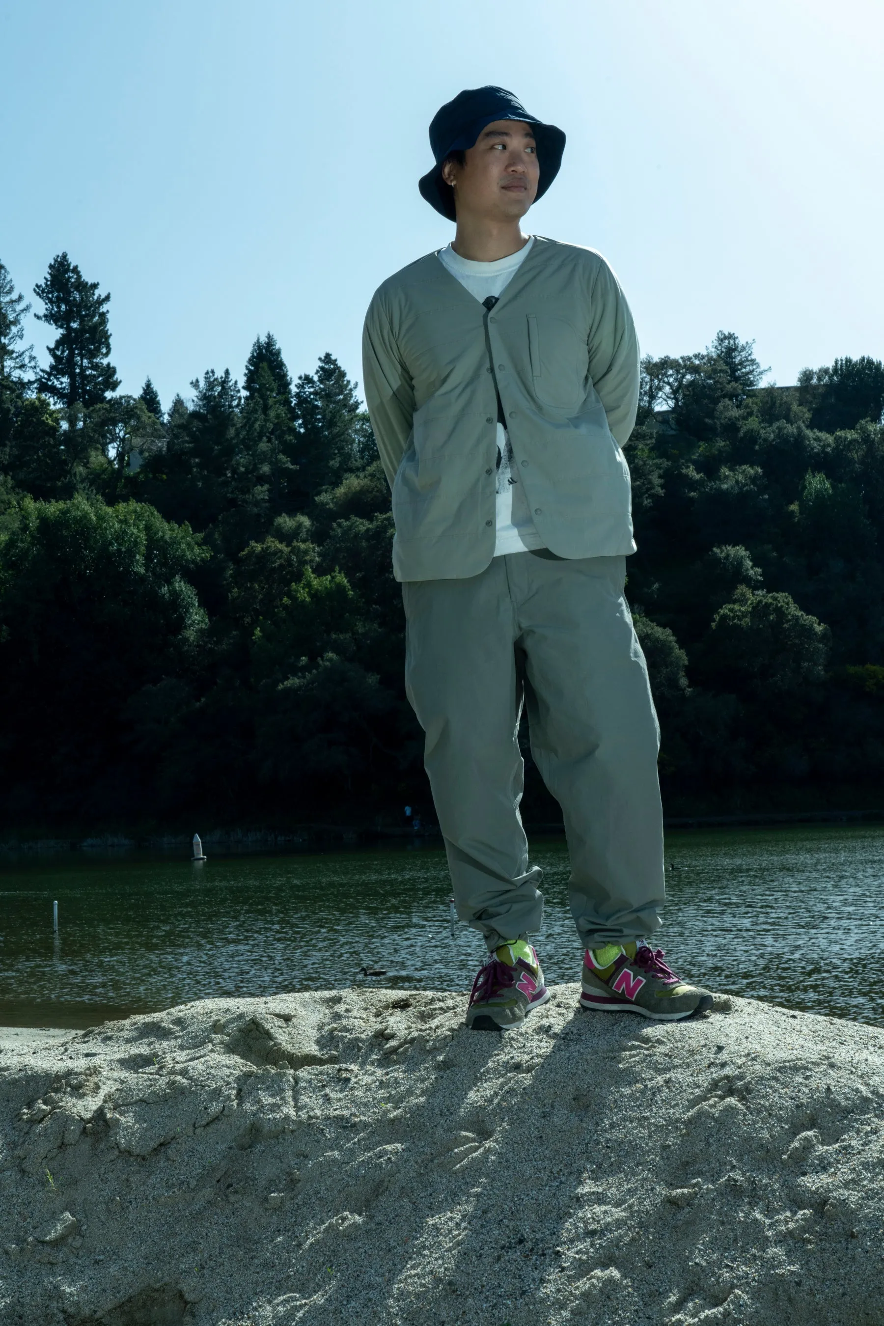 SNOW PEAK - FLEXIBLE INSULATED CARDIGAN IN BEIGE