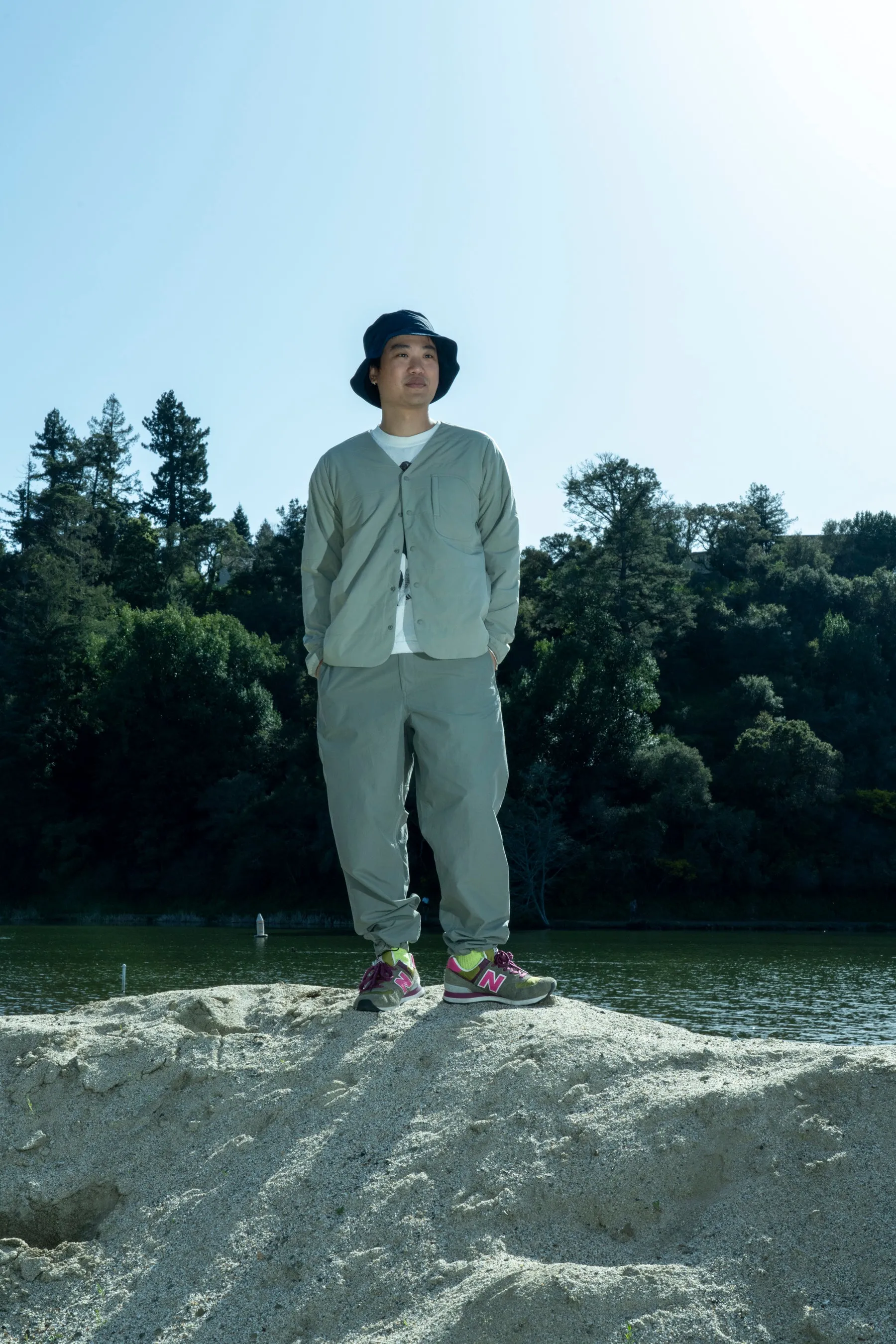 SNOW PEAK - FLEXIBLE INSULATED CARDIGAN IN BEIGE