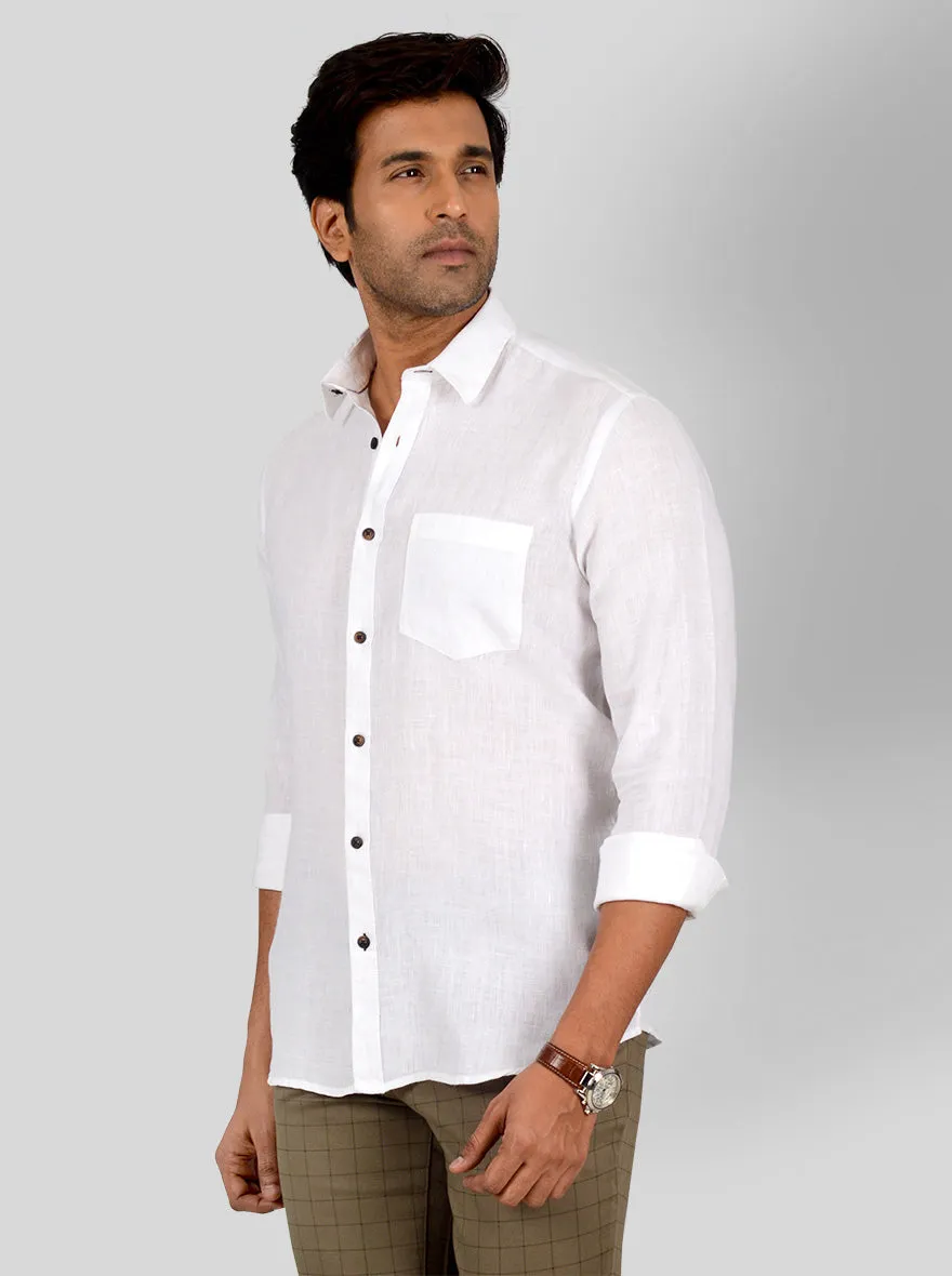Vanilla White Self Textured Tailored Fit Casual Shirt | JadeBlue