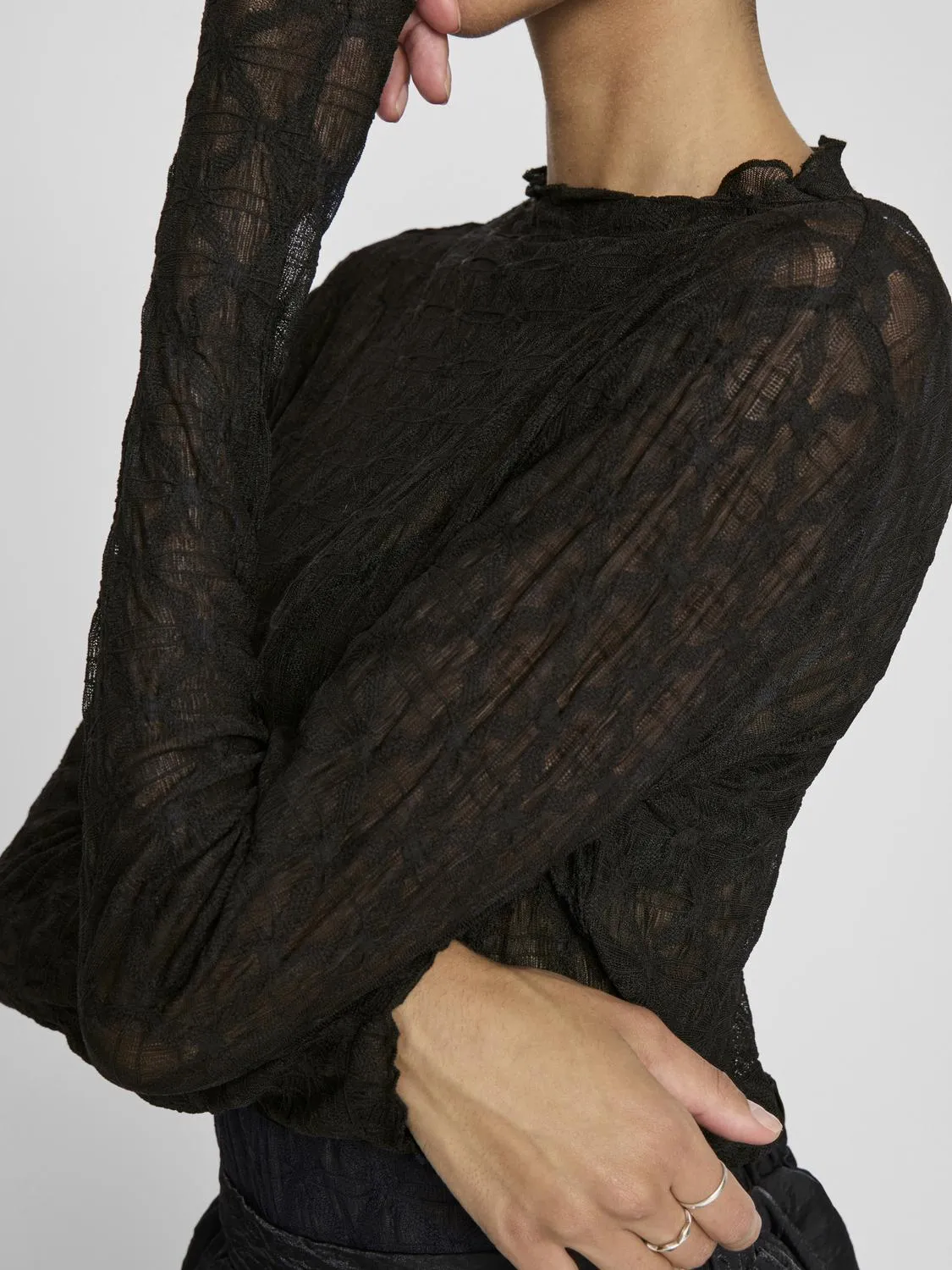 VIMESSI Top - Black Beauty