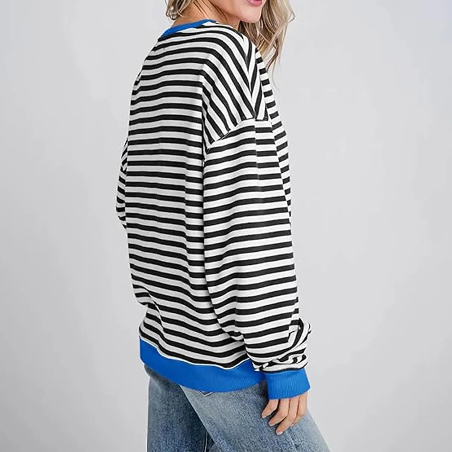 Women's Striped Long Sleeved Shirts Loose Casual Sweatshirts Round Neck Pullover Tops Blouses Fall Fashion Clothes